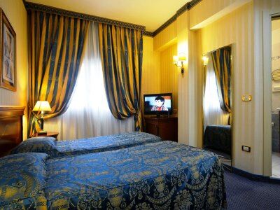 Hotel Zanhotel Europa Bolonia